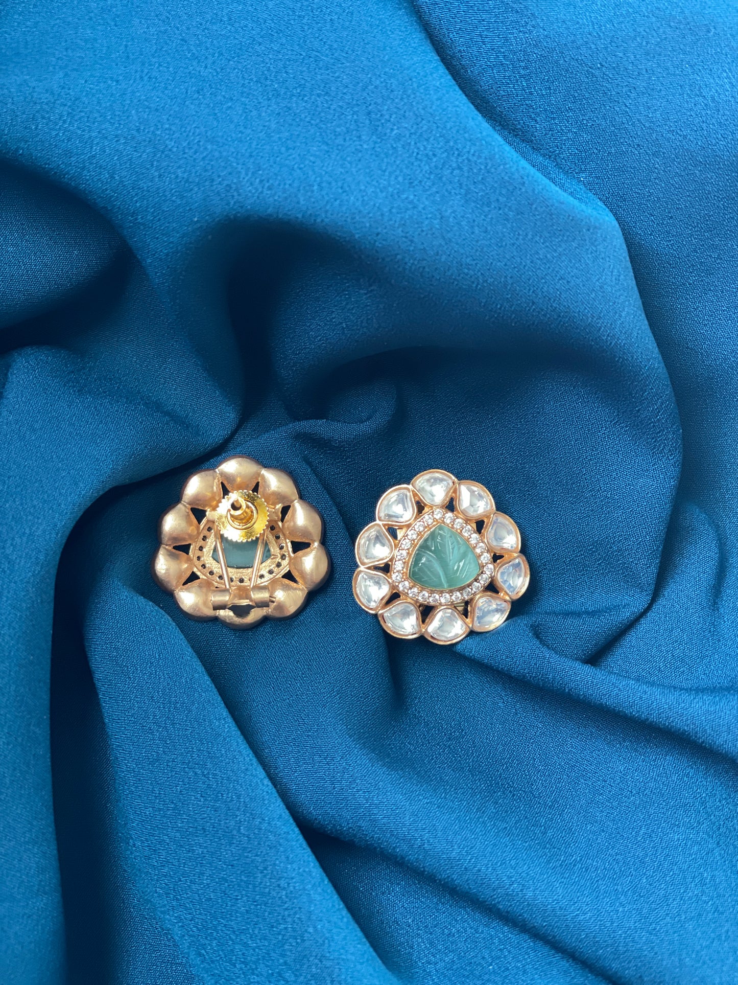 RIANA Moissanite Premium Quality Studs - Mint