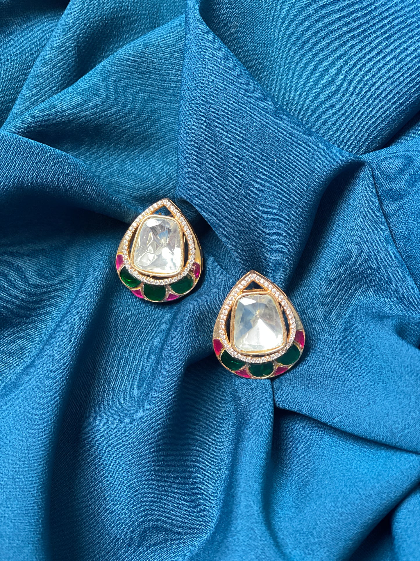 HETA Moissanite Premium Quality Studs