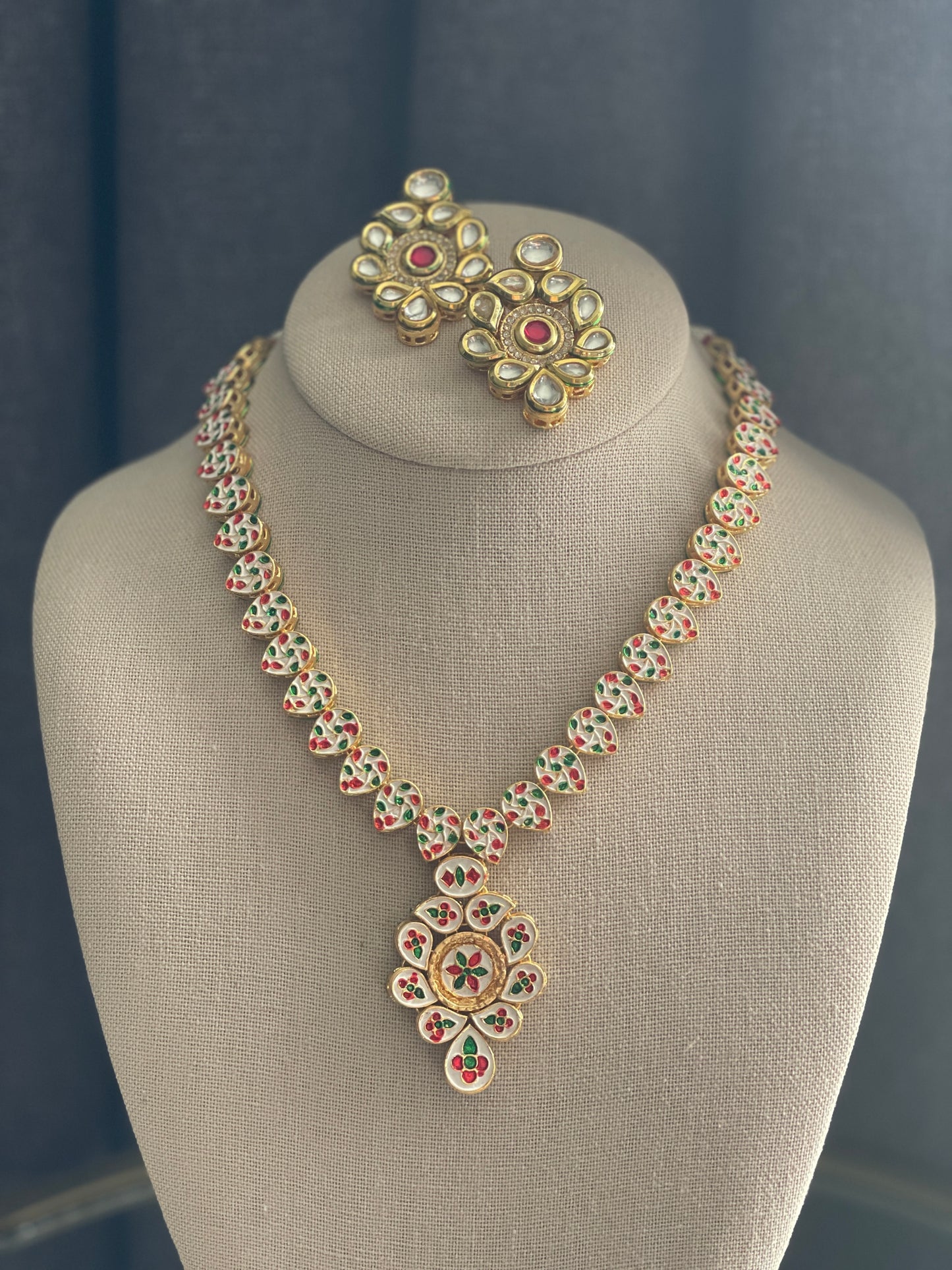 KUSUM Kundan reverse Meenakari Gold Necklace Set - Pink