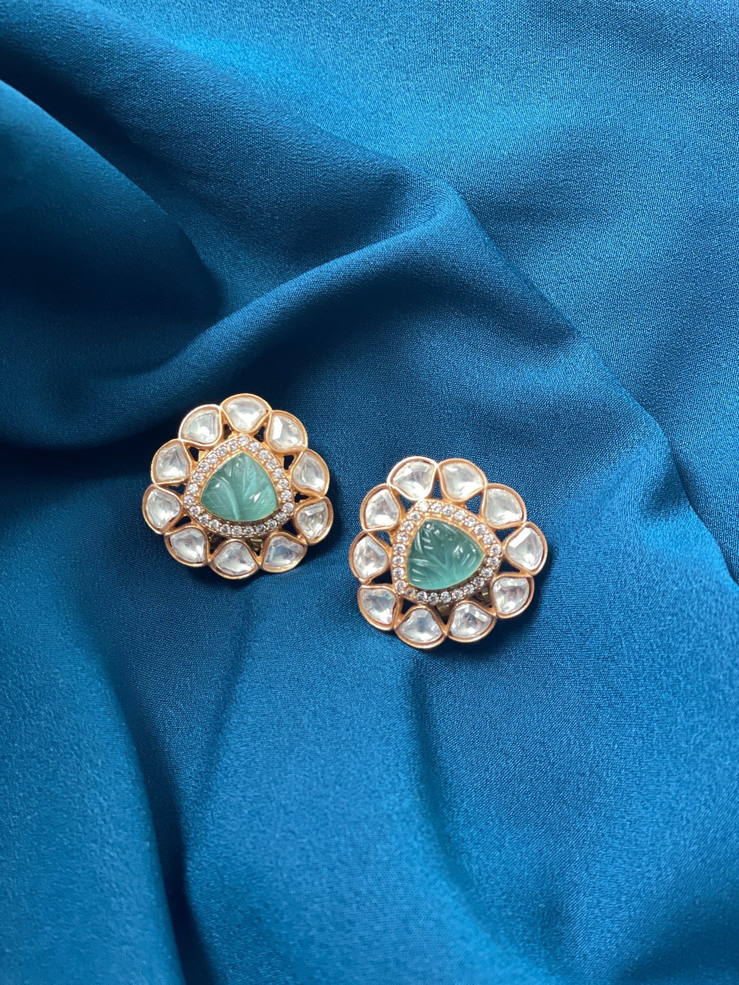 RIANA Moissanite Premium Quality Studs - Mint