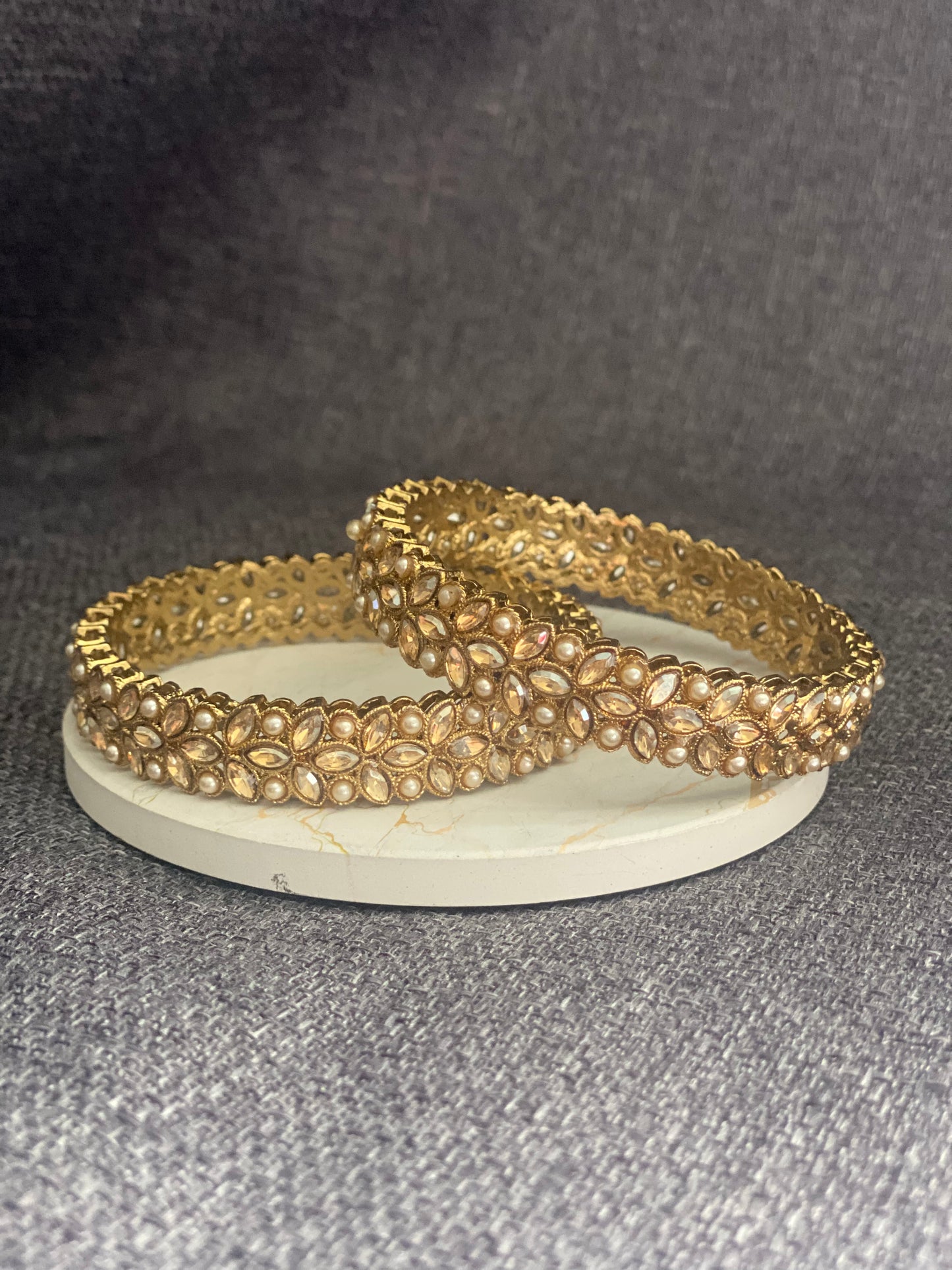 SEERAT - Antique Gold polish Polki Bangles