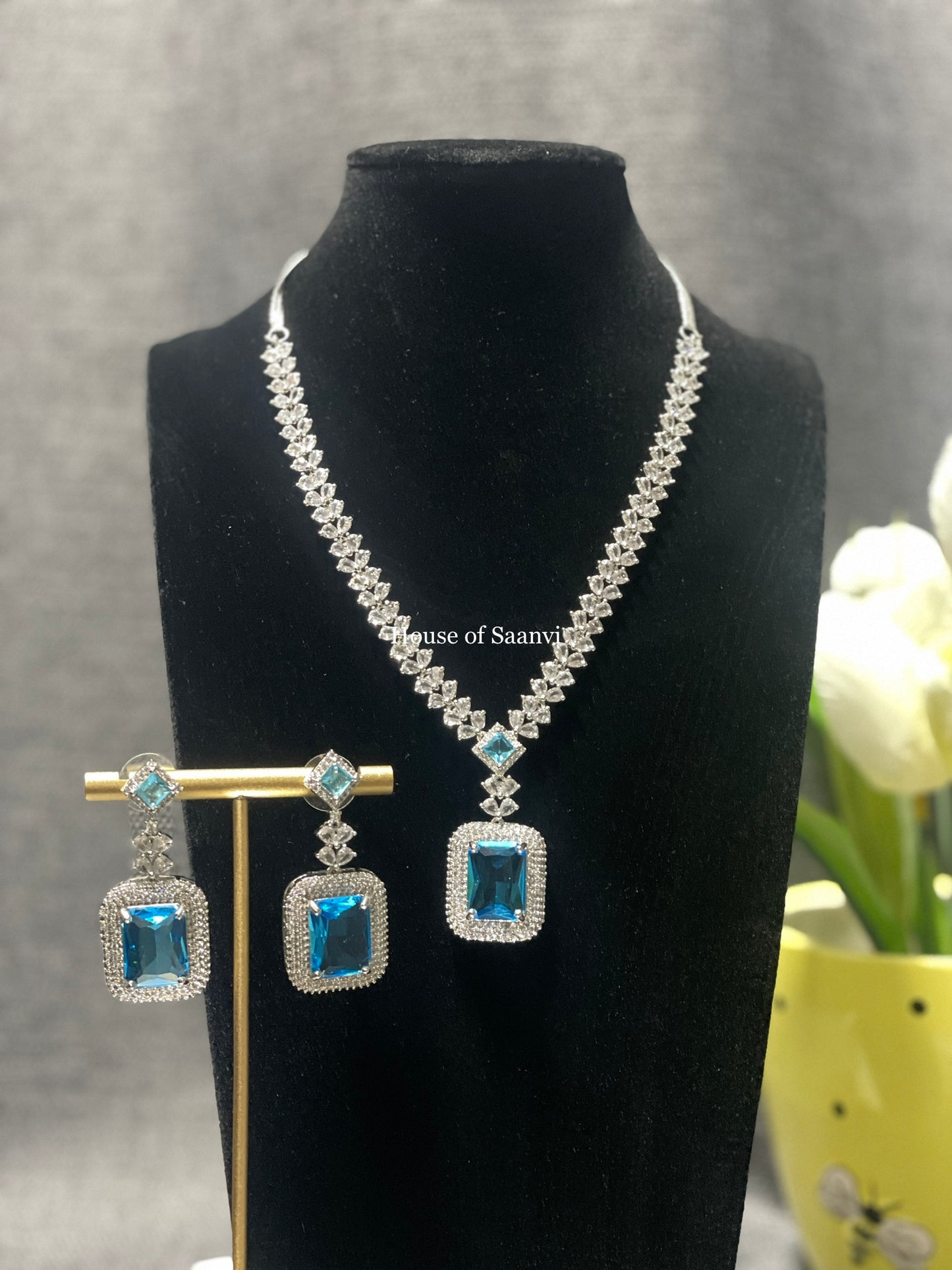 American diamond necklace pendant style necklace set. Indian Jewelry desi Jewelry bridal south Asian Jewelry pakistani jewellery