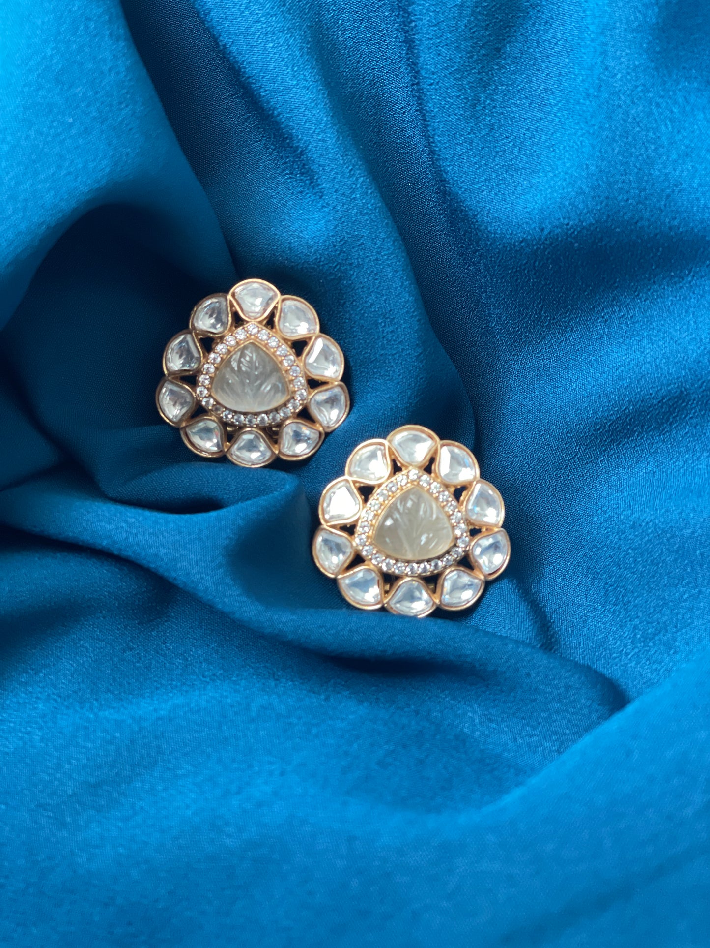 RIANA Moissanite Premium Quality Studs - Beige