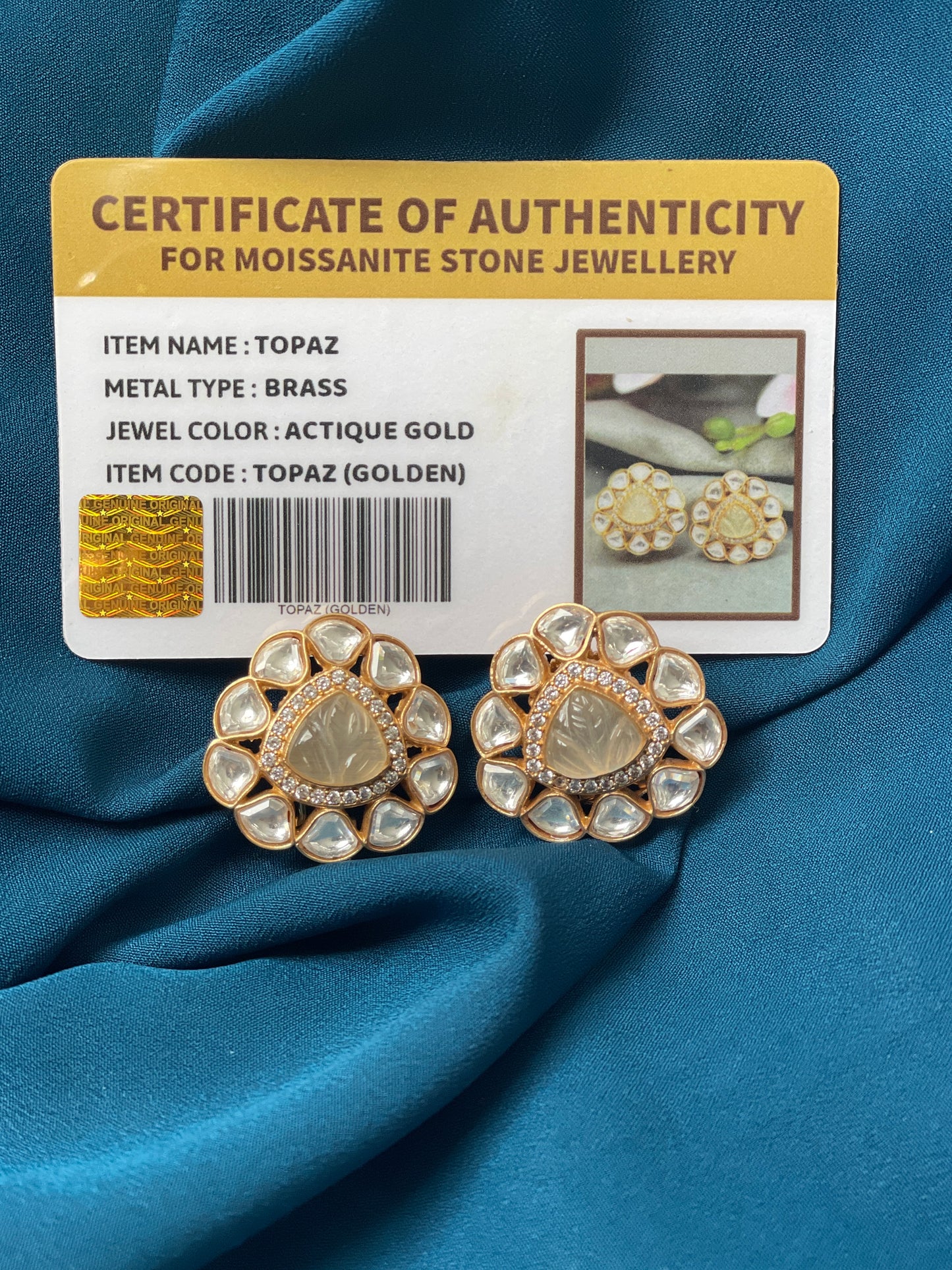 RIANA Moissanite Premium Quality Studs - Beige