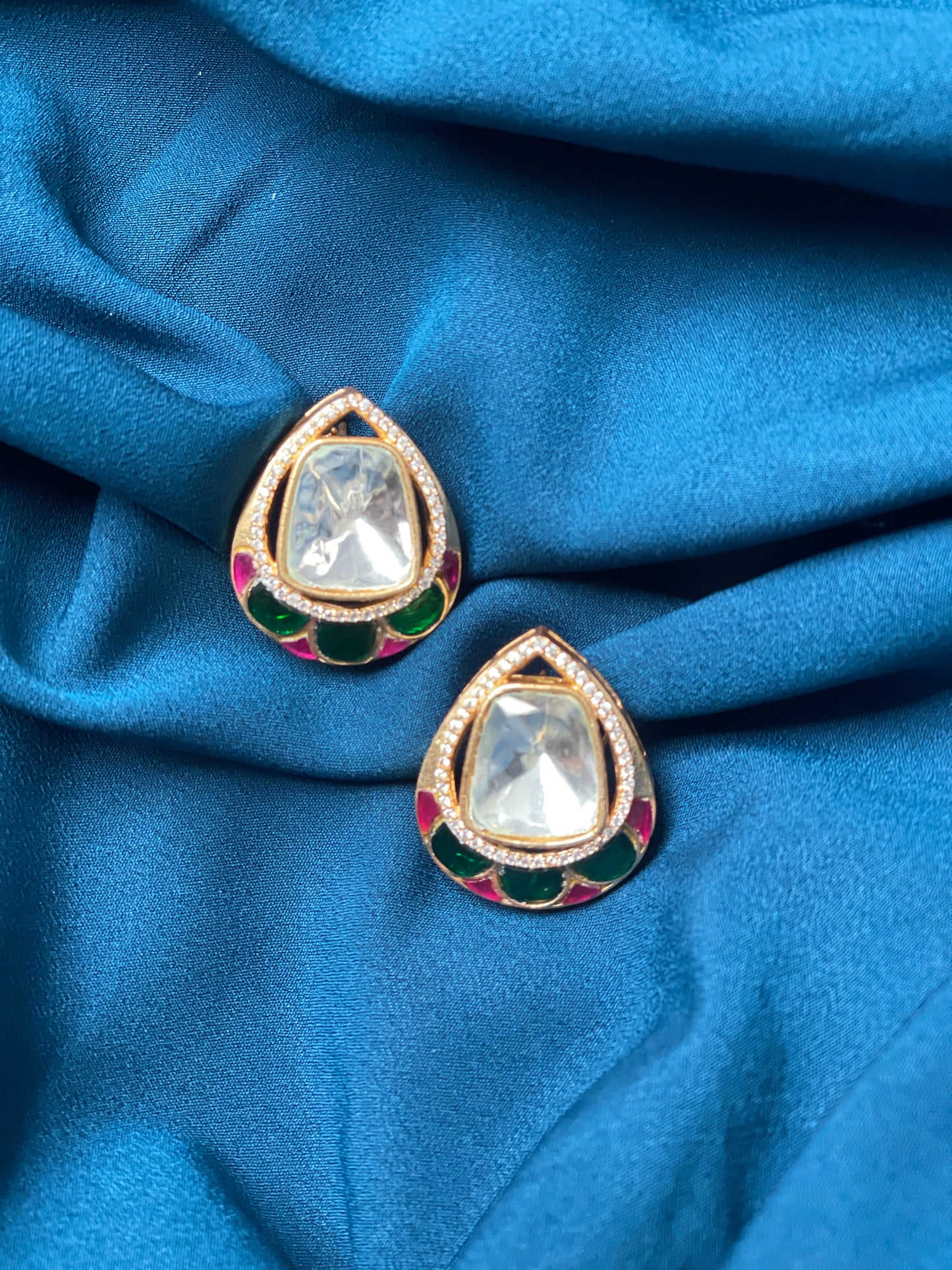 HETA Moissanite Premium Quality Studs