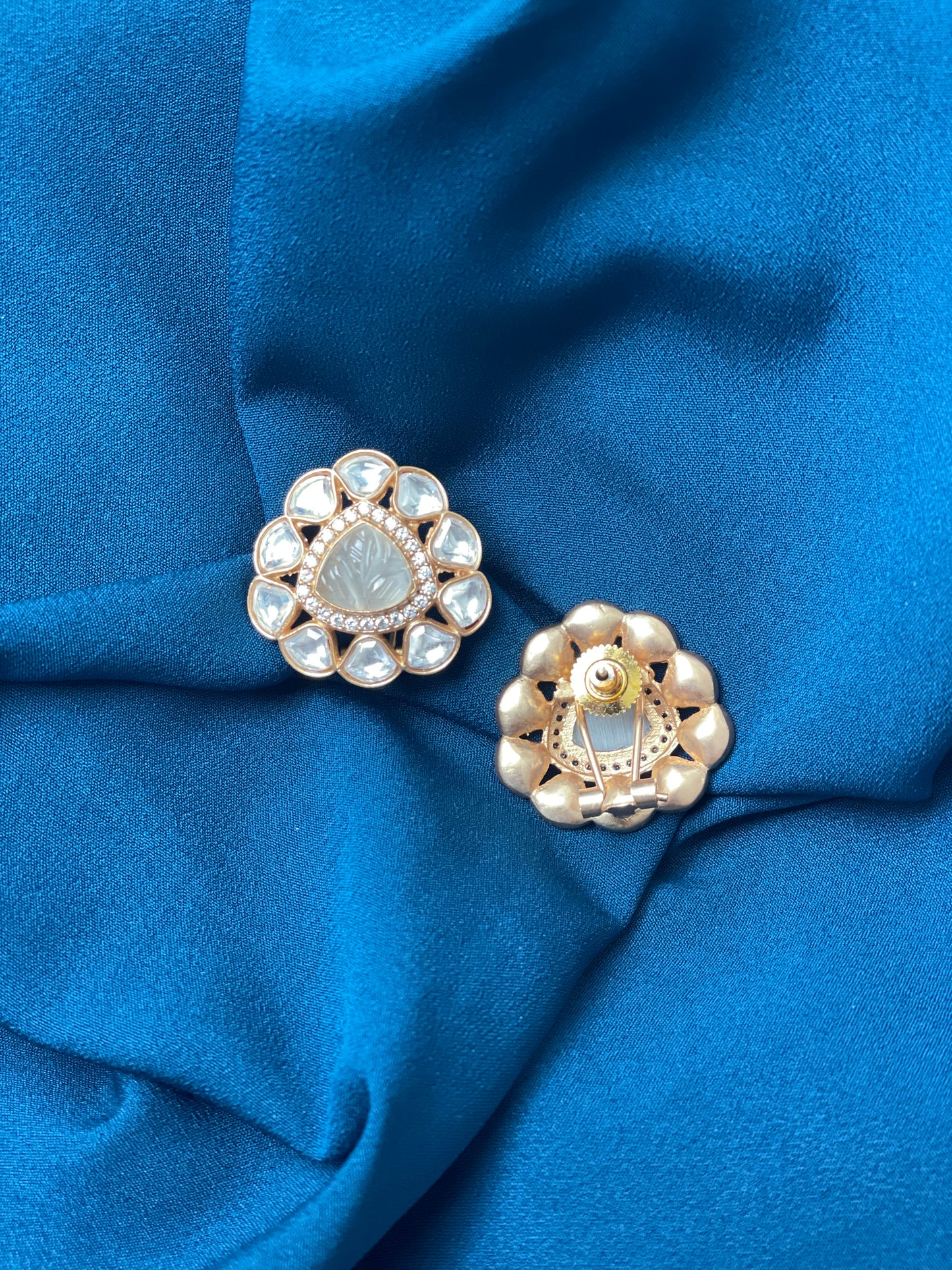 RIANA Moissanite Premium Quality Studs - Beige