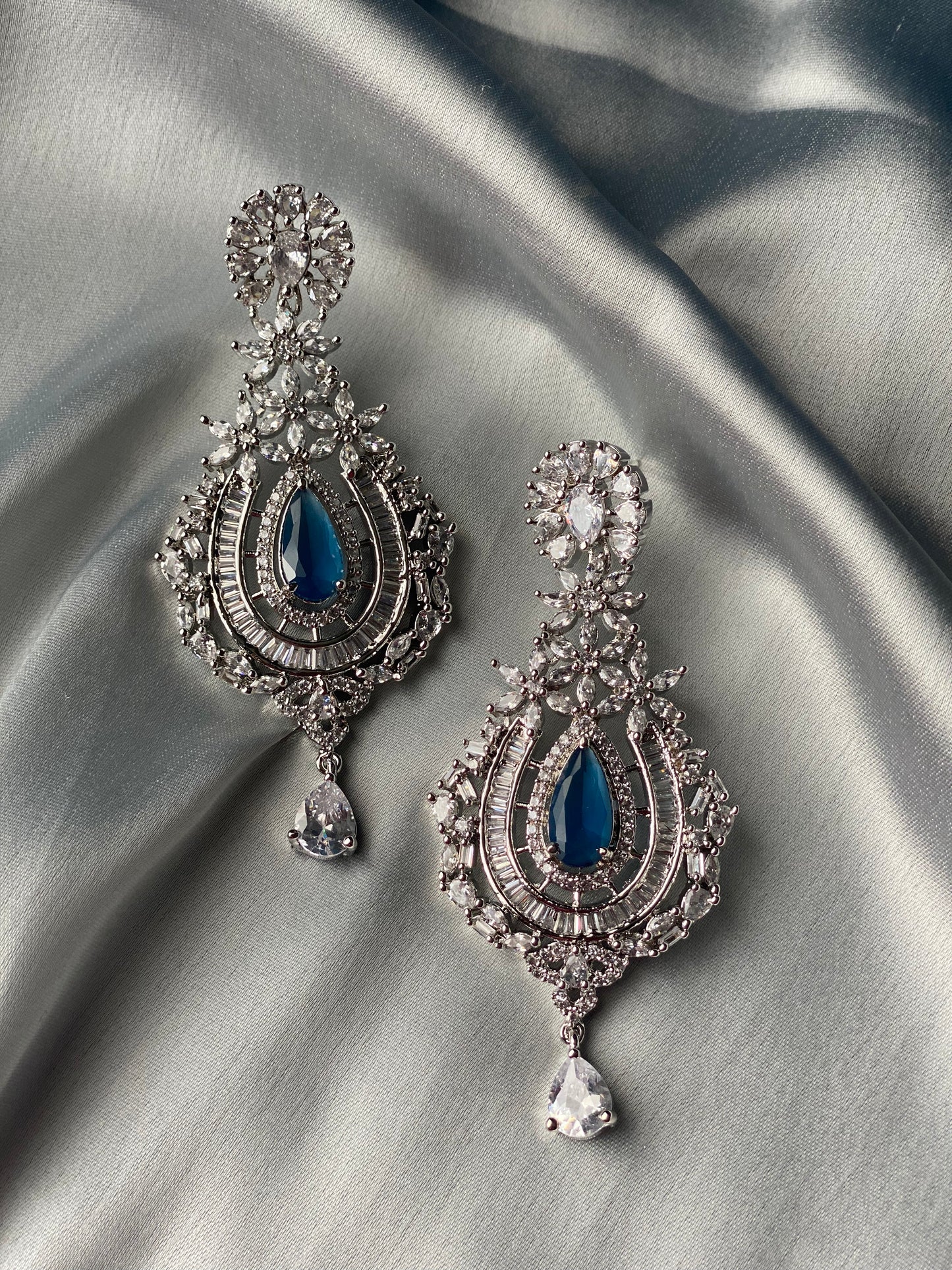 NOOR American Diamond Earrings - Sapphire
