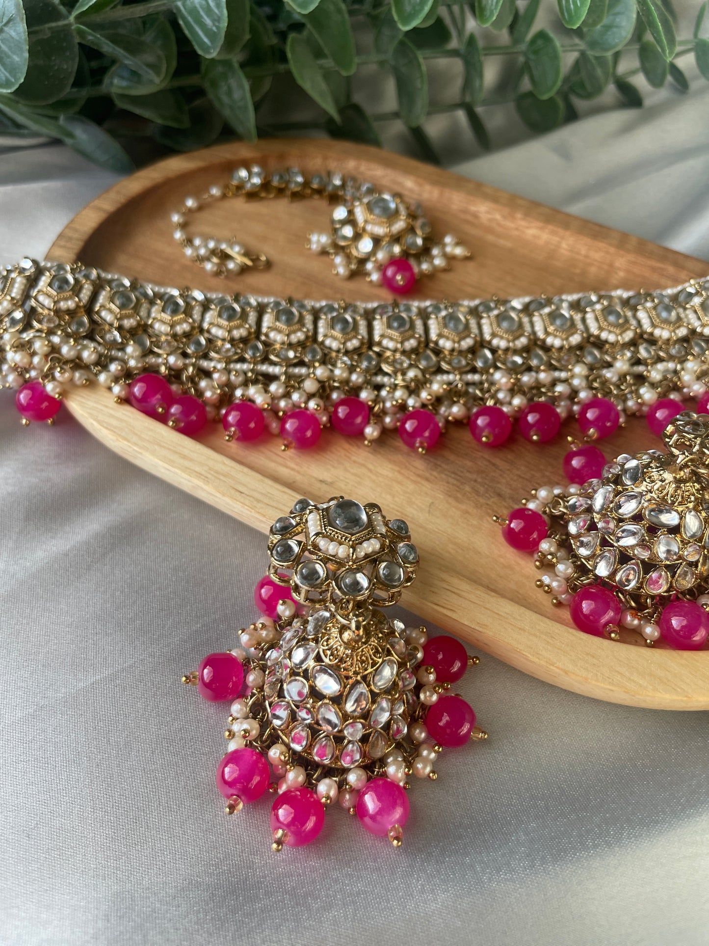 MARYAM Choker set - Pink - HOUSE OF SAANVI