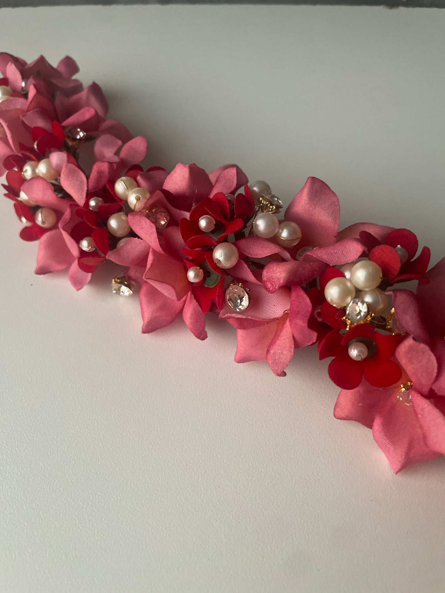 MAUVELOUS - artificial flowers hair accessory (veni/tiara) - HOUSE OF SAANVI