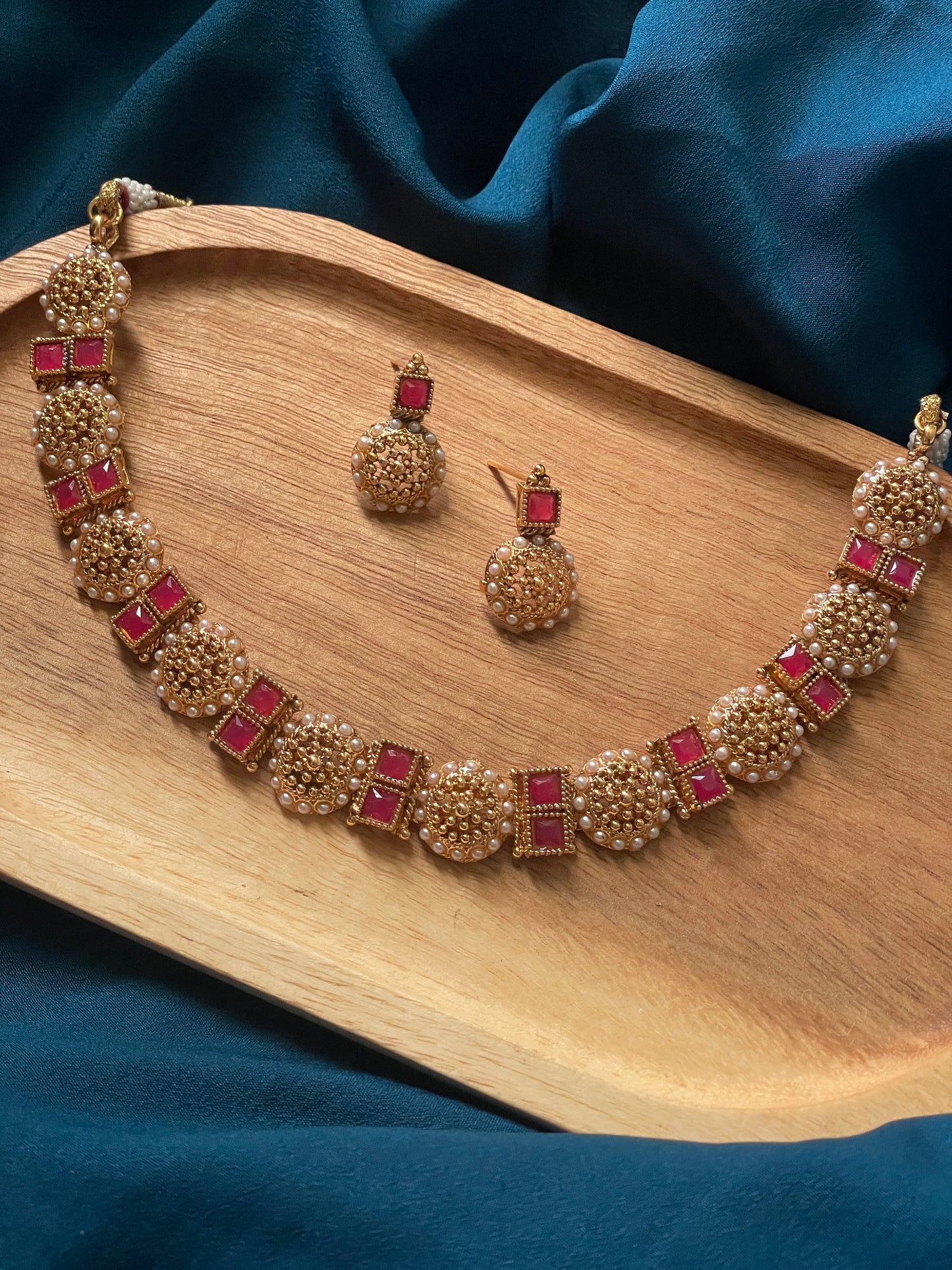 VAANI - Temple Style Gold Necklace Set in Red