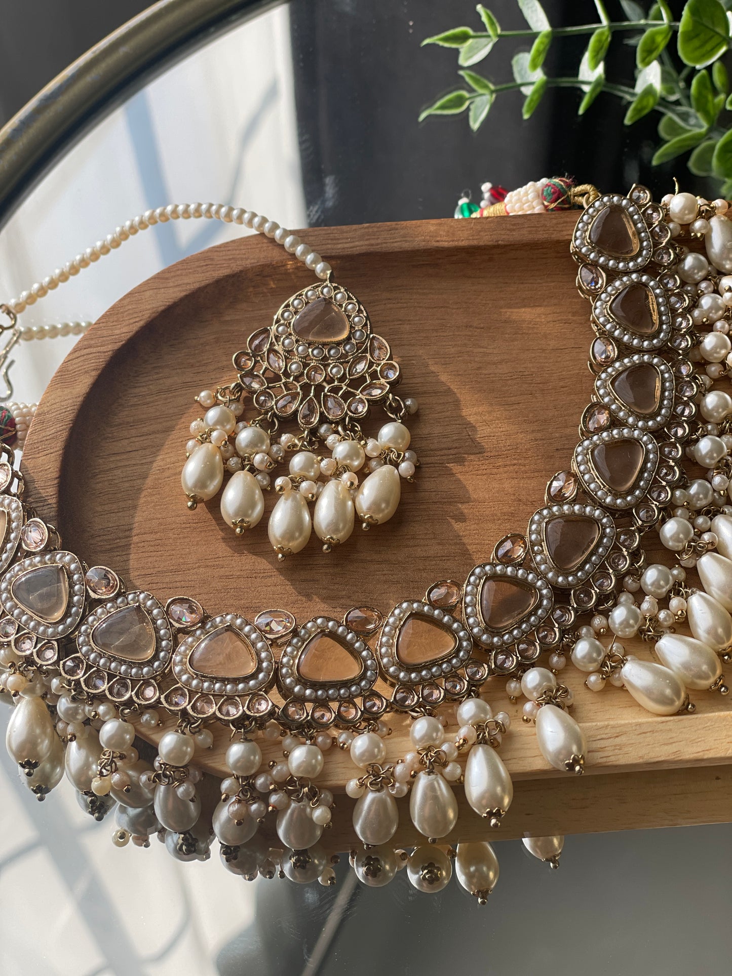 FARIDA - Beigy pearl - HOUSE OF SAANVI