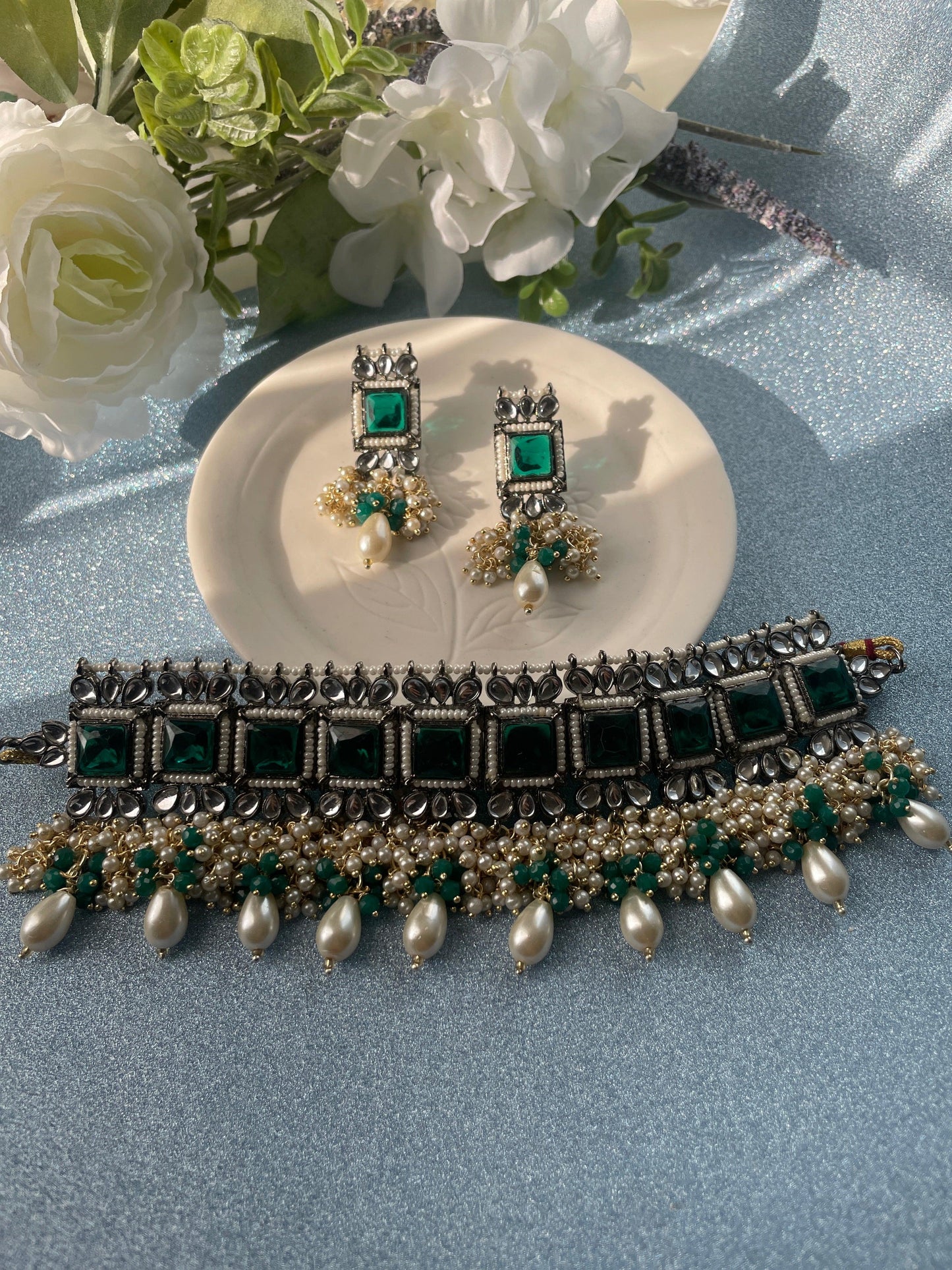 RAMYA choker set - Emerald - HOUSE OF SAANVI