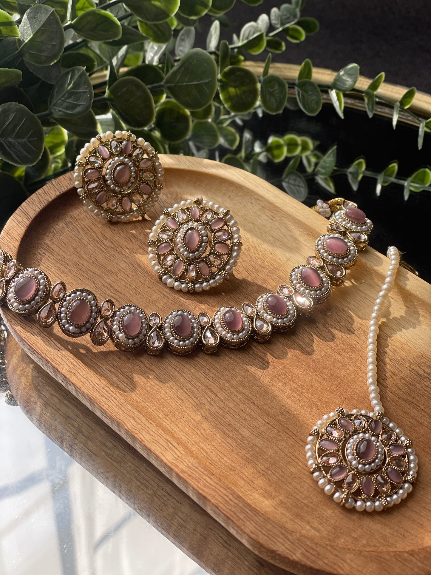 AVANI - Mauve Necklace Set - HOUSE OF SAANVI