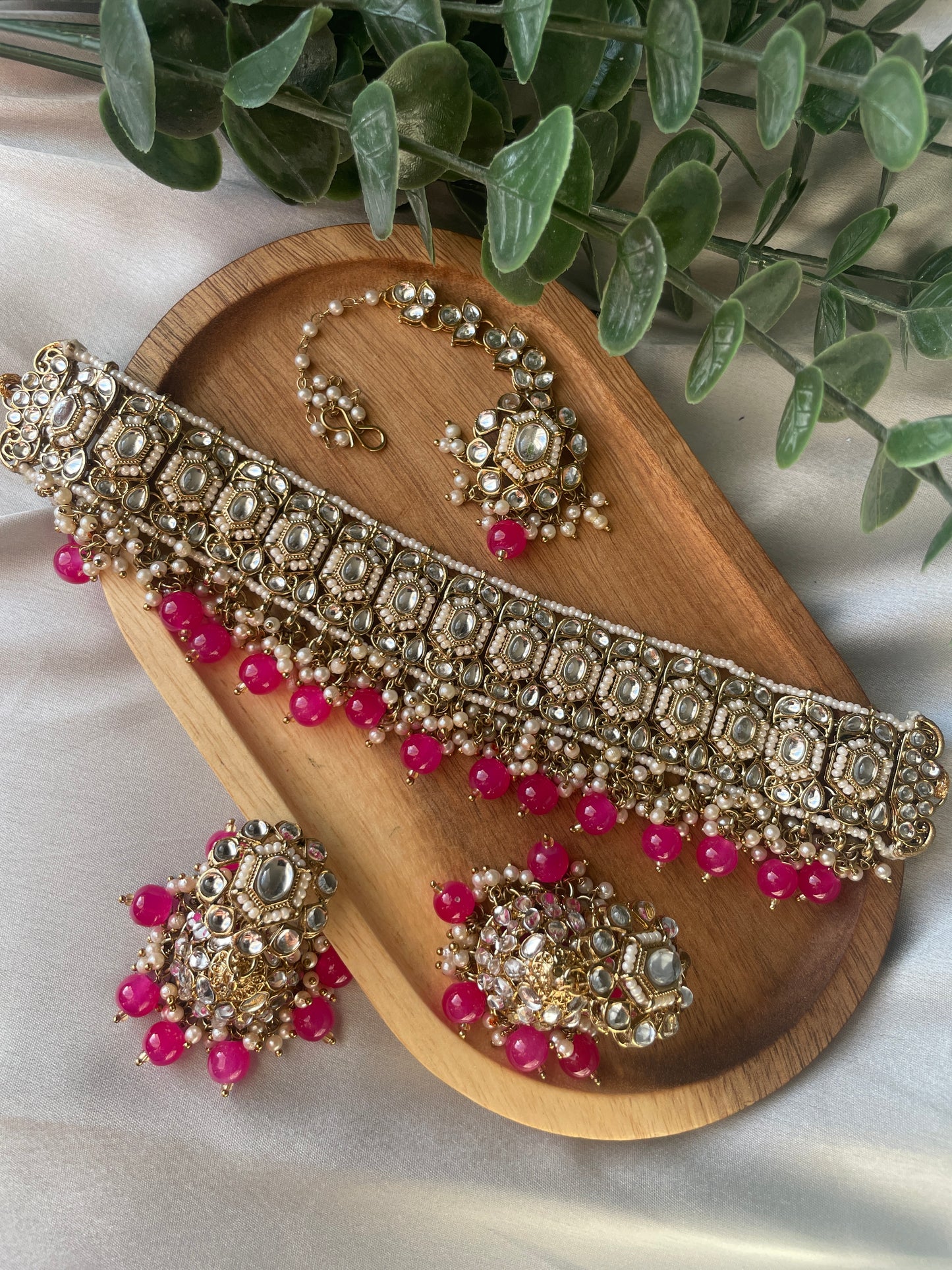 MARYAM Choker set - Pink - HOUSE OF SAANVI