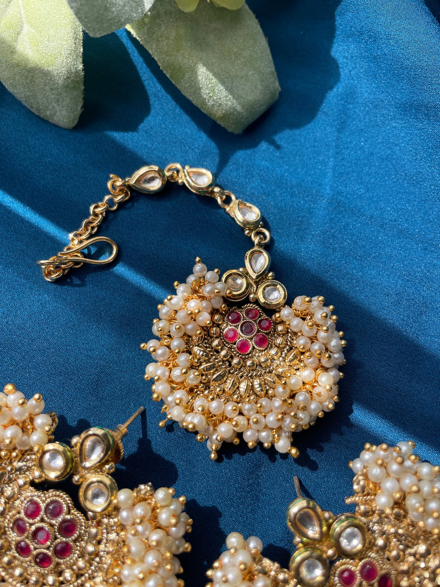 LEELA Chandbali Earrings and Maangtikka set - Red - HOUSE OF SAANVI