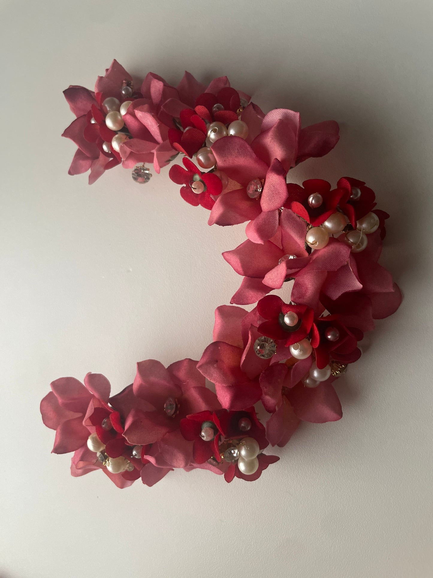 MAUVELOUS - artificial flowers hair accessory (veni/tiara) - HOUSE OF SAANVI