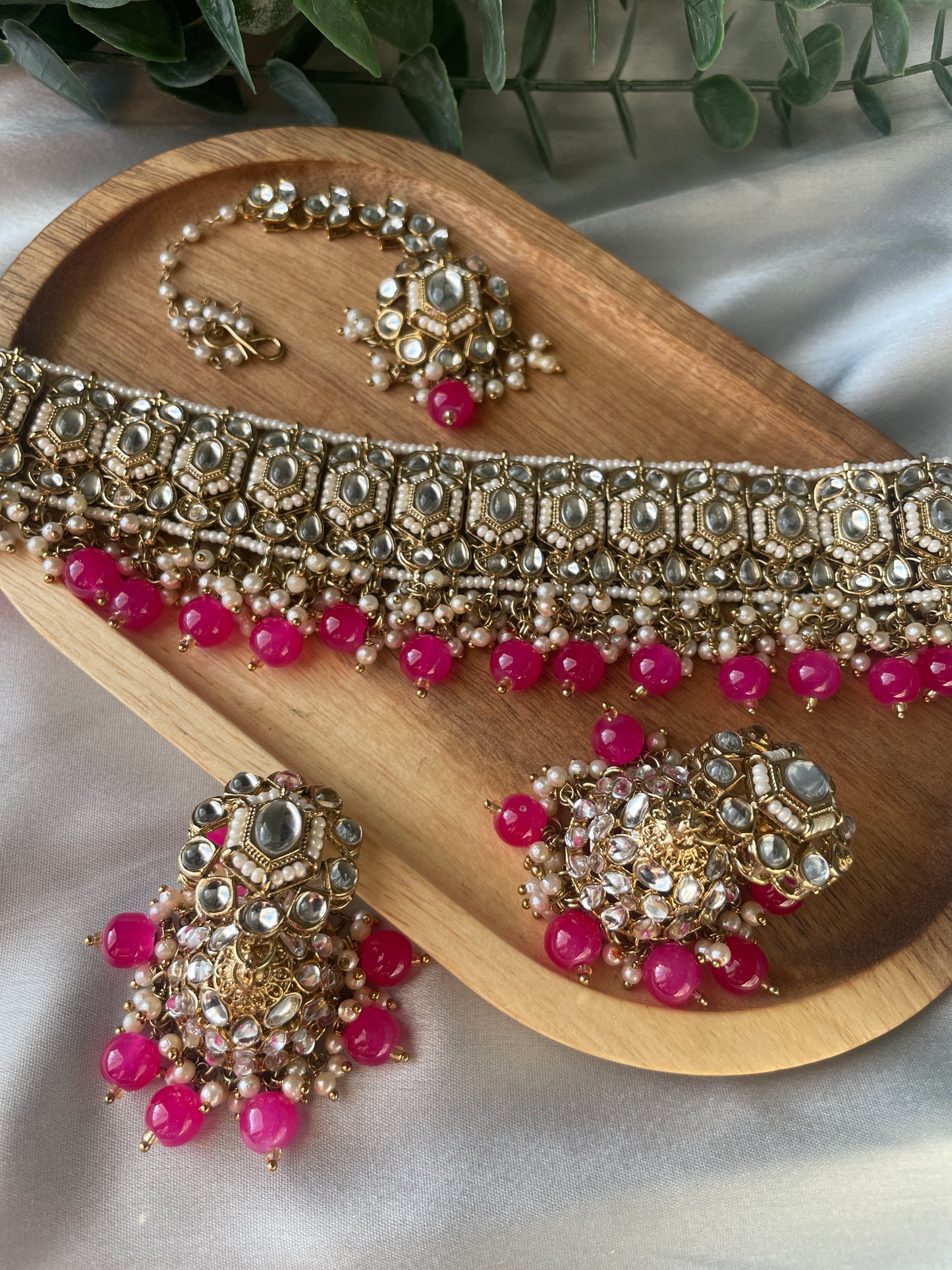 MARYAM Choker set - Pink - HOUSE OF SAANVI