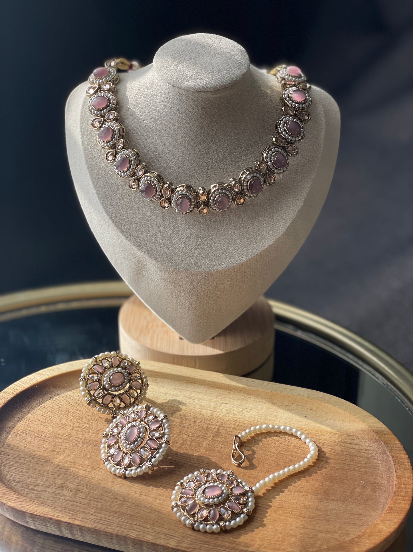AVANI - Mauve Necklace Set - HOUSE OF SAANVI