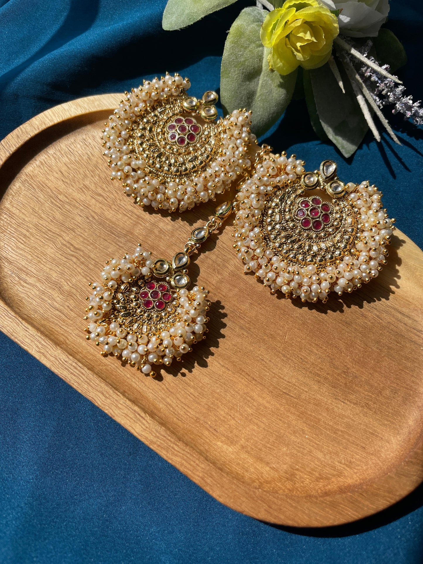 LEELA Chandbali Earrings and Maangtikka set - Red - HOUSE OF SAANVI