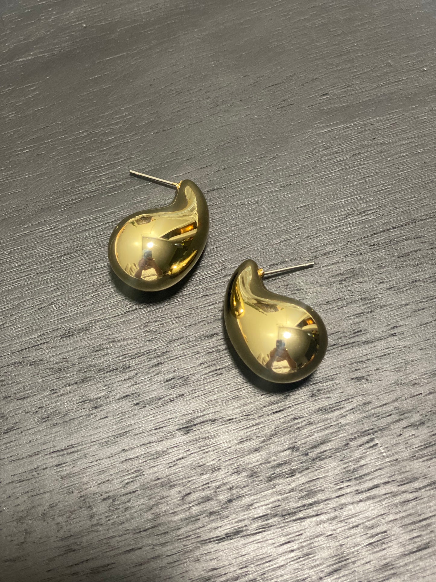 STELLA Everyday Classic Earrings