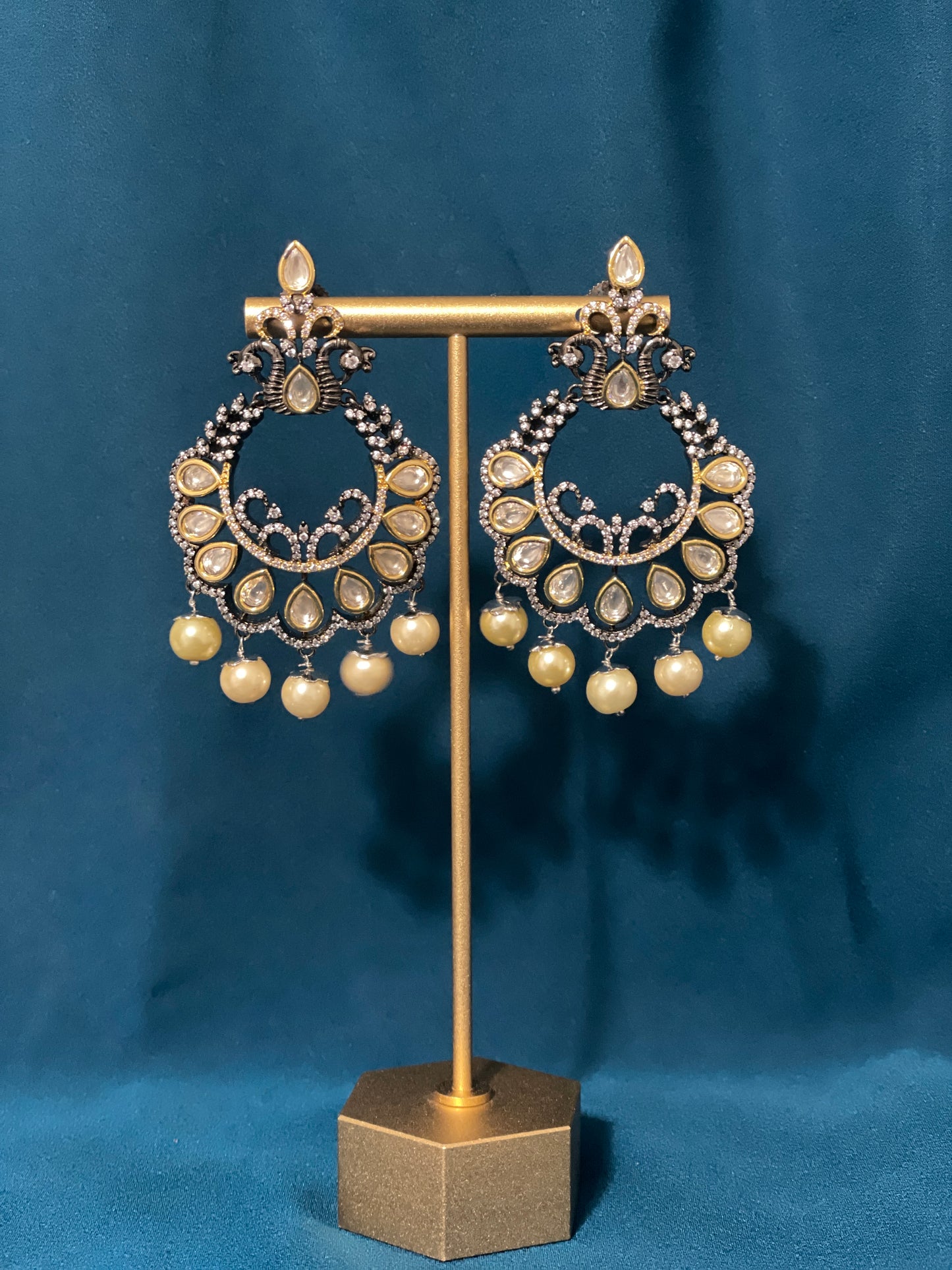 AROOJ Kundan American Diamond Earrings