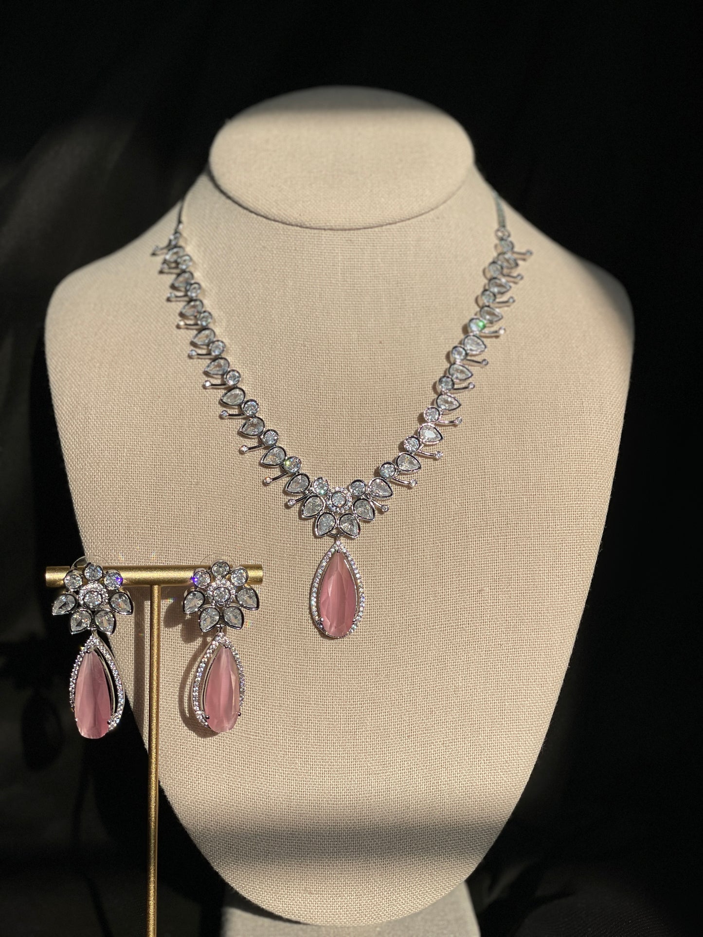 SHAHEEN American Diamond Necklace Set - Blush