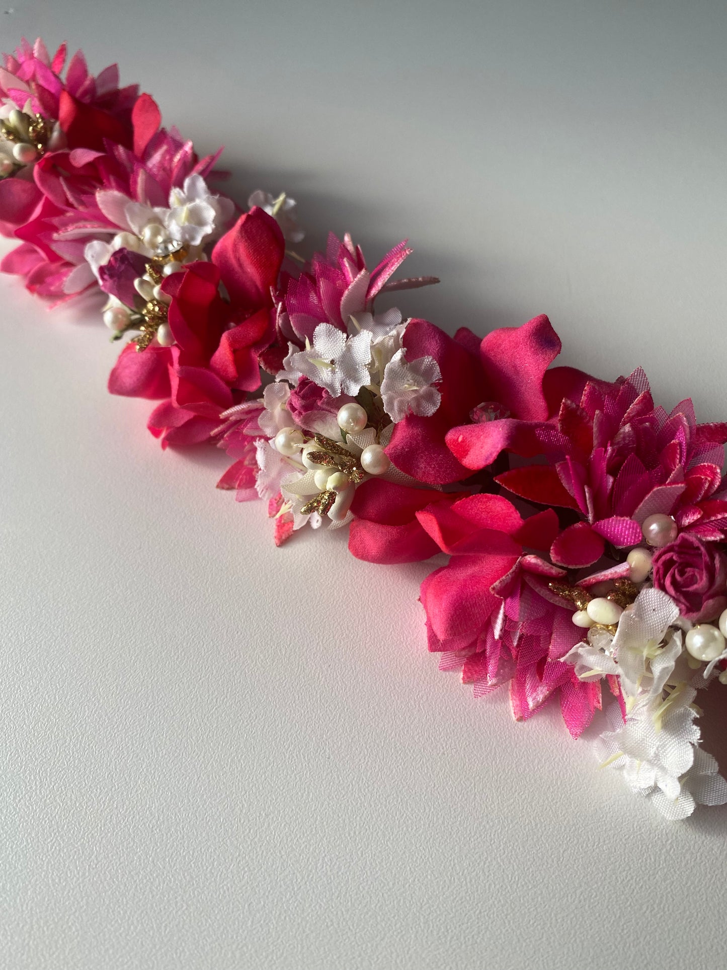 ROUGE - artificial flowers hair accessory (veni/tiara) - HOUSE OF SAANVI