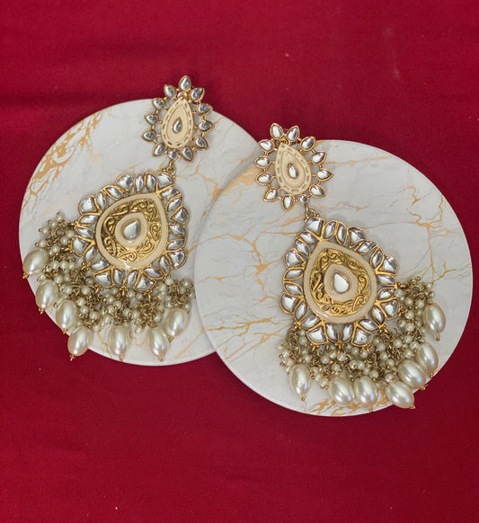 BANI Kundan Chandbali - Pearl white - HOUSE OF SAANVI