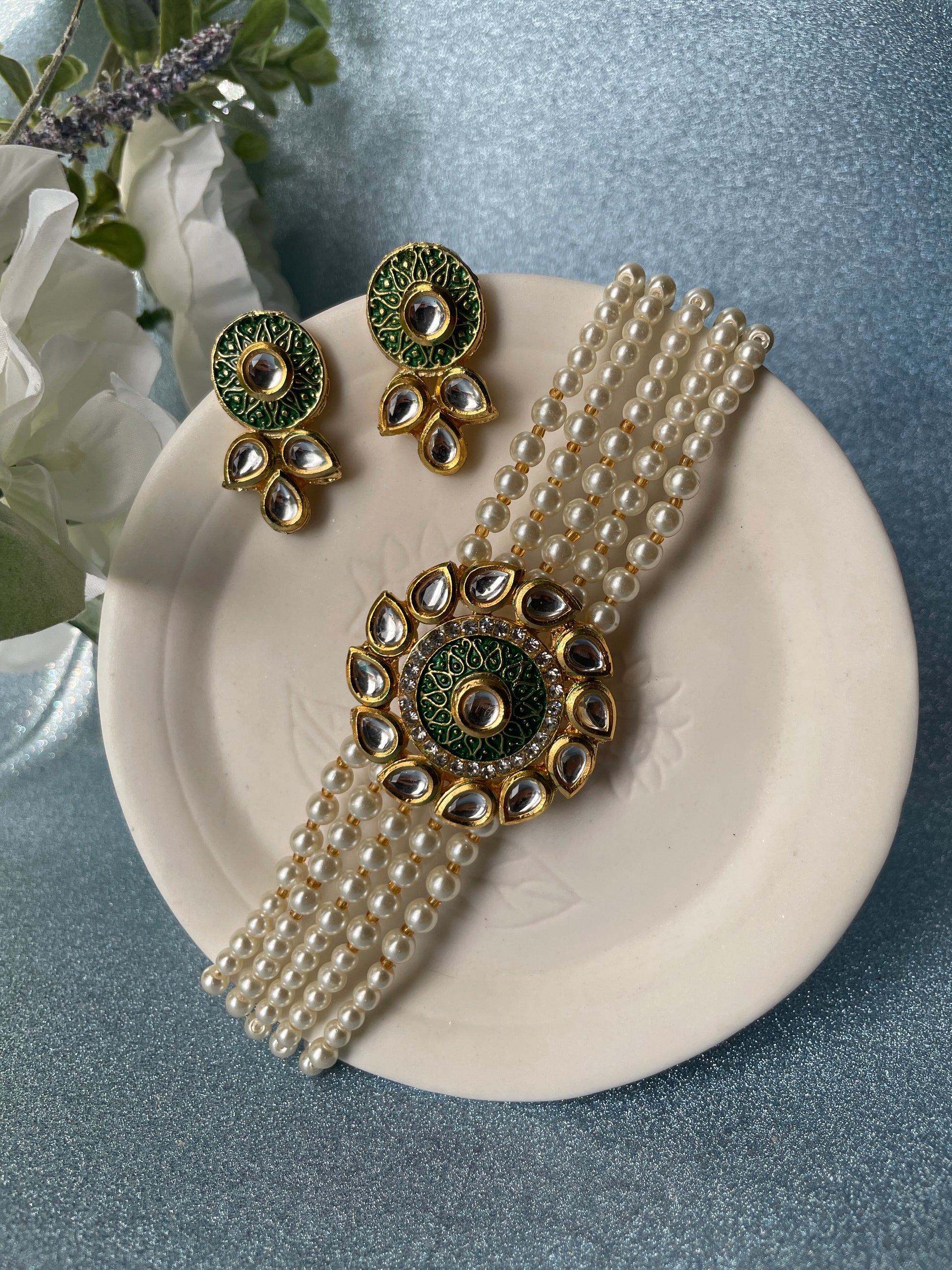 NIRVI Choker Set - Green - HOUSE OF SAANVI